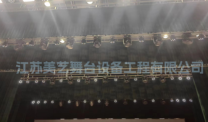 江苏省靖江中学舞台设备项目