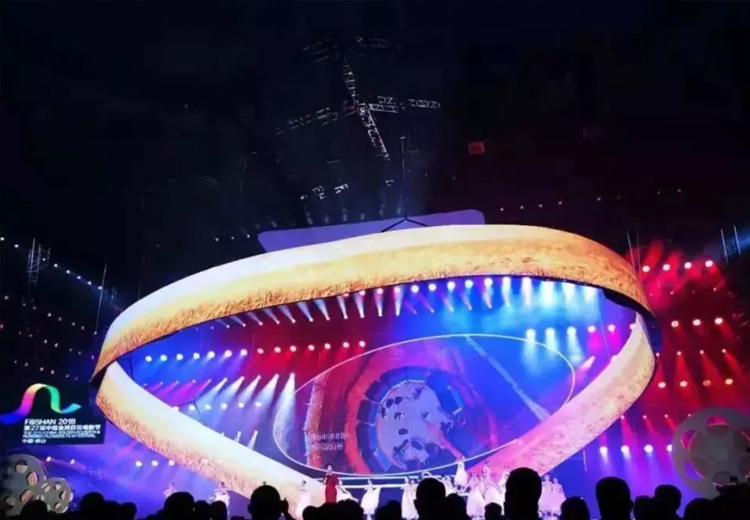 Complete analysis of stage lighting design in theaters